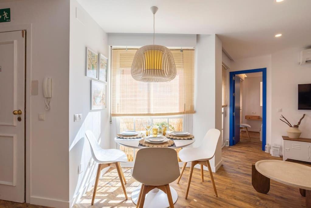 Pico De Oro By Ele Apartamento Málaga